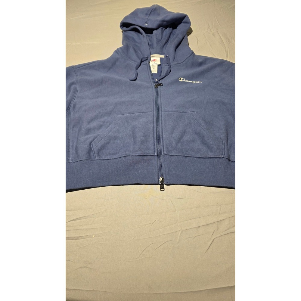 Champion Womens Blue Cropped Full Zip Hoodie Sweatshirt Size Medium Boxy Logo - Picture 2 of 4
